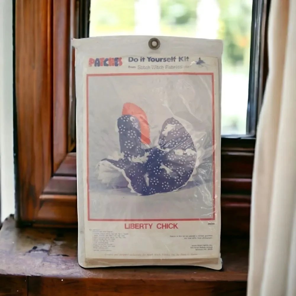 Patches Do It Yourself Kit‎ Patriotic Hen Vintage Chicken Stuffed Red White Blue